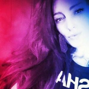 Meet your Posher, Krystle